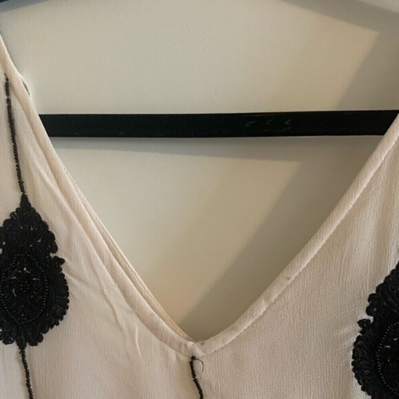 ANTHROPOLOGIE Moulinette Soeurs Embroidered Medallion Tassel Beaded Dress - Picture 12 of 12